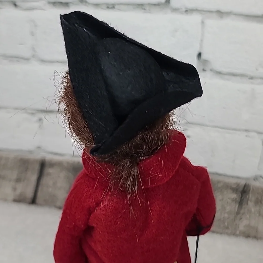 Byers' Choice Caroler 2000 Williamsburg Christmas Colonial Family Father Vintage